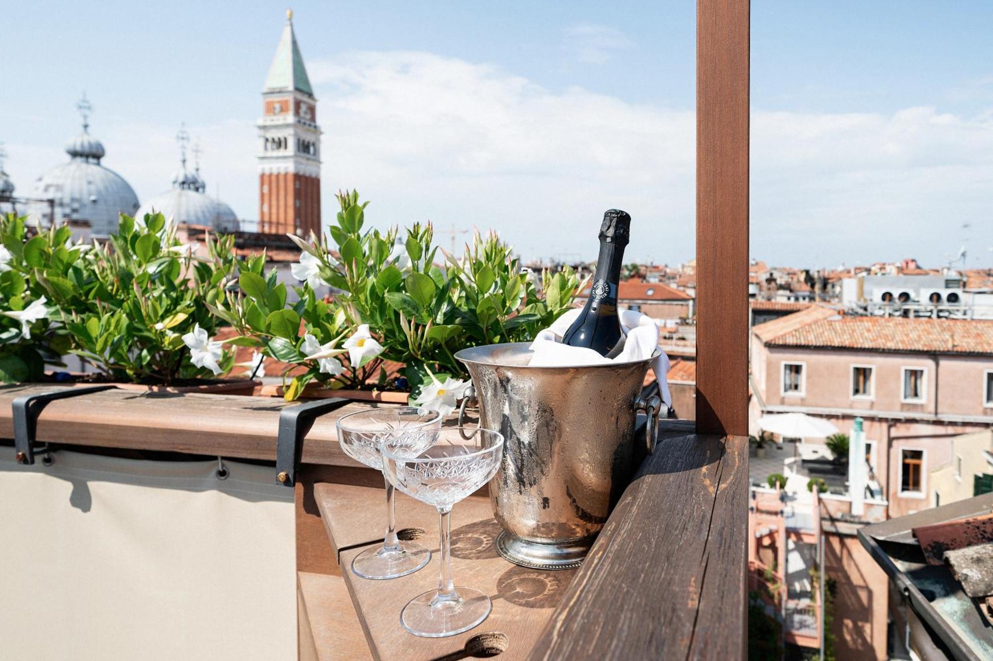 Colombina Hotel